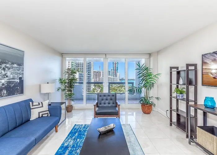 Ocean View Condo With Gorgeous Miami Sunset